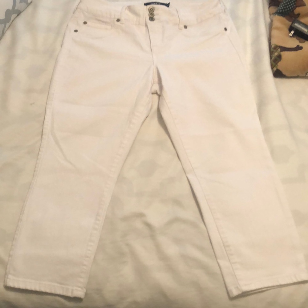 White Jeans